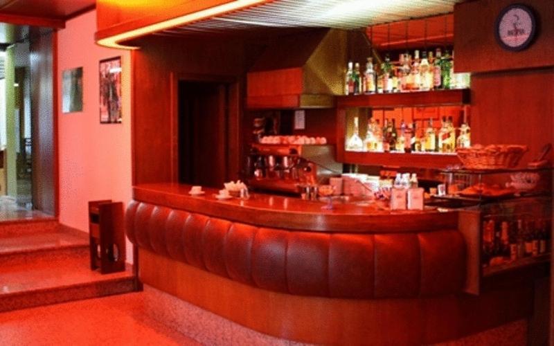 Hotel Pamela San Pietro in Casale Bagian luar foto
